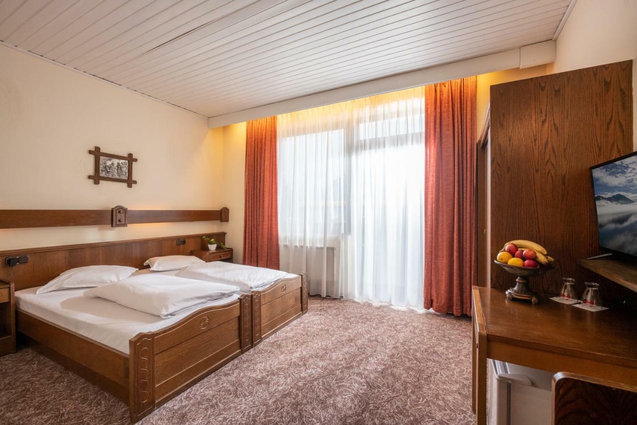 Alpenhotel Edelweiss マウラッハ エクステリア 写真