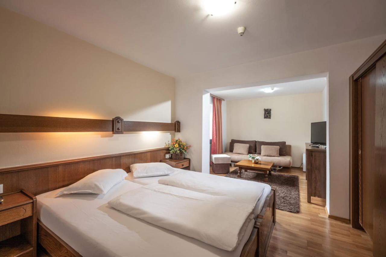 Alpenhotel Edelweiss マウラッハ エクステリア 写真